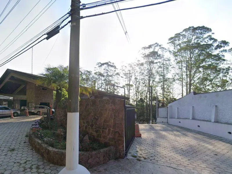 Terreno em leilão