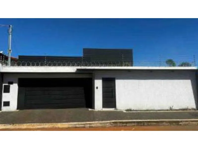 Casa em Leilão Extrajudicial