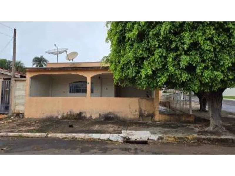 Casa em Leilão Extrajudicial