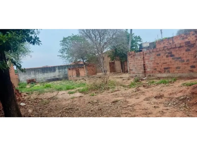 Terreno em leilão