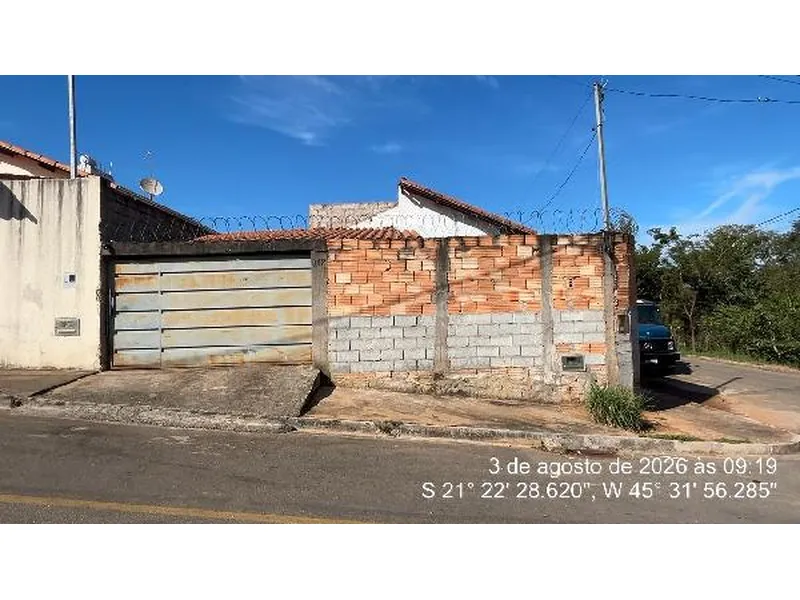 Casa em Leilão Extrajudicial
