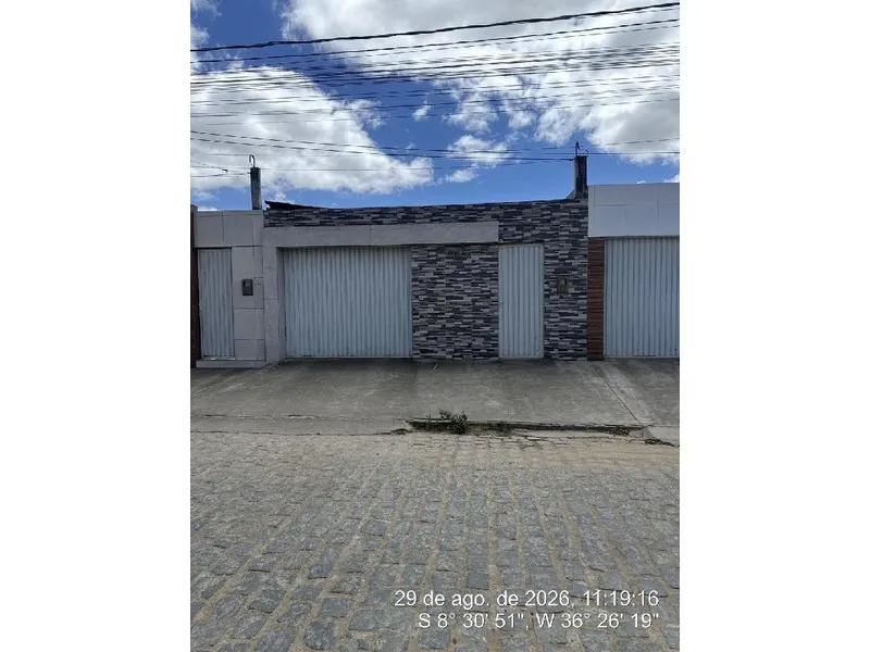 Casa em Leilão Extrajudicial