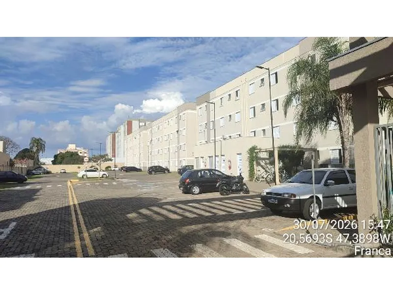 Apartamento em Leilão Extrajudicial