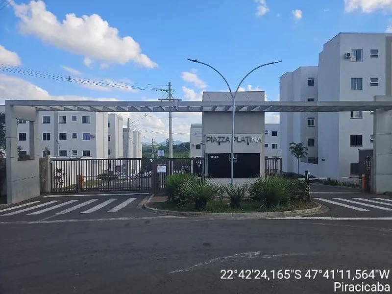 Apartamento em Licitação
