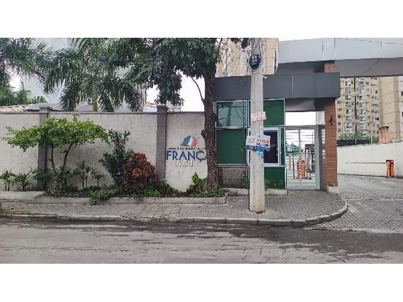 Apartamento em Licitação