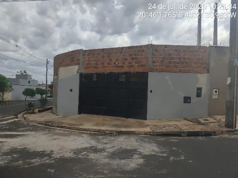 Casa em Leilão Extrajudicial