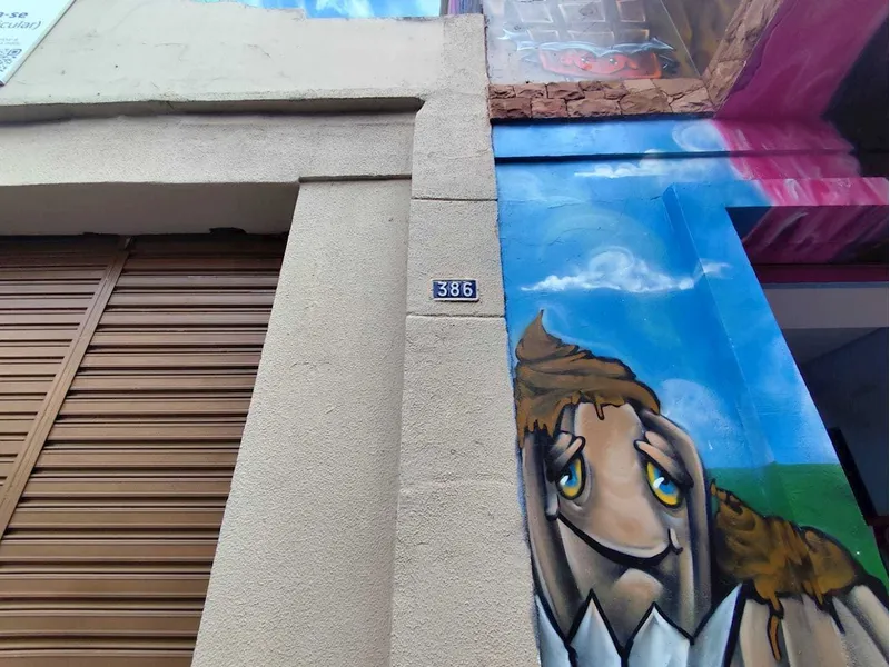 Outros em leilão