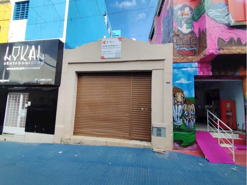 Outros em leilão