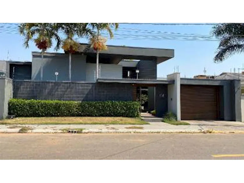 Casa em Leilão Extrajudicial