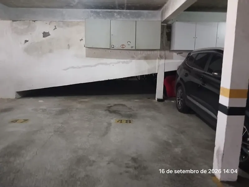Outros em leilão