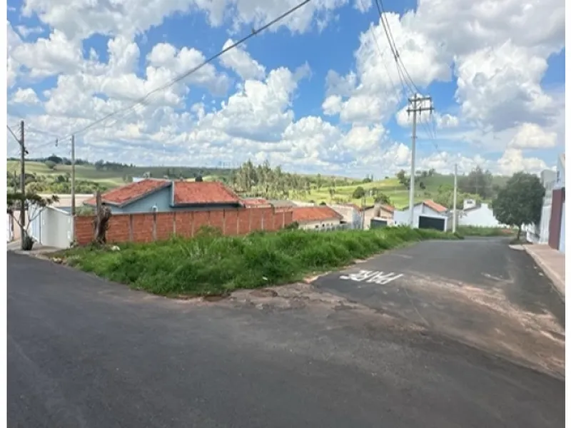 Terreno em leilão