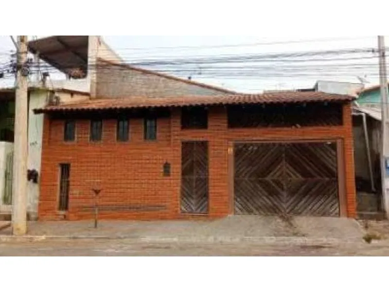 Casa em Leilão Extrajudicial