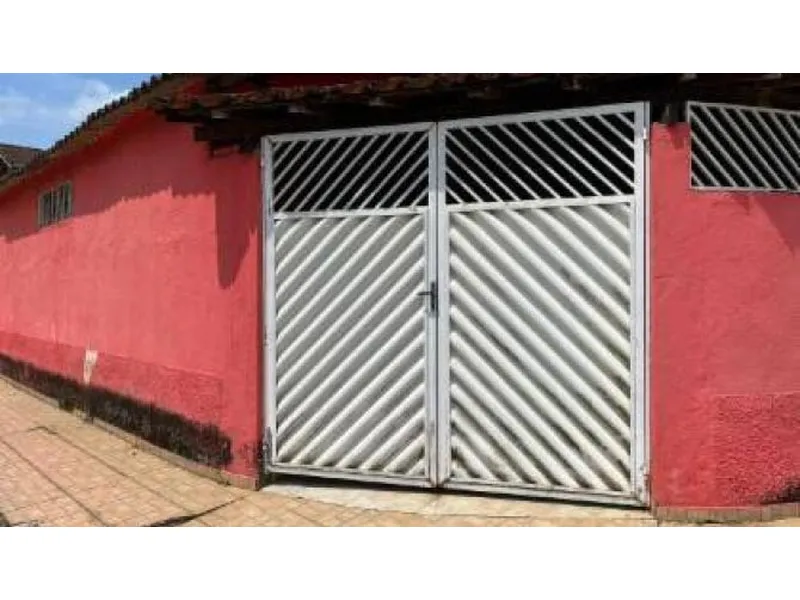 Casa em Leilão Extrajudicial