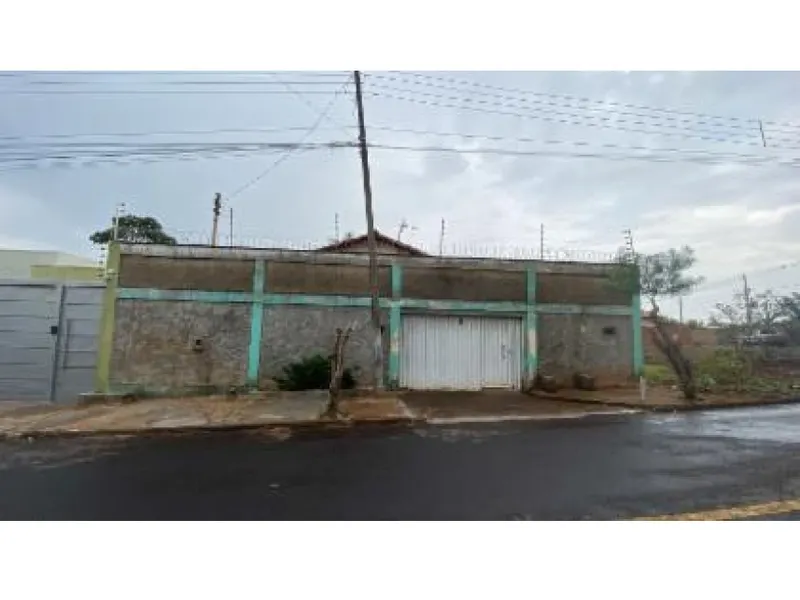 Casa em Leilão Extrajudicial